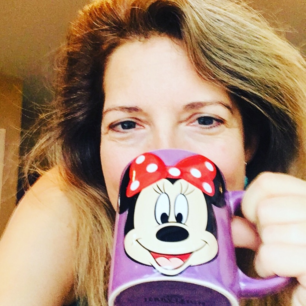 Meet your Posher, Claudia